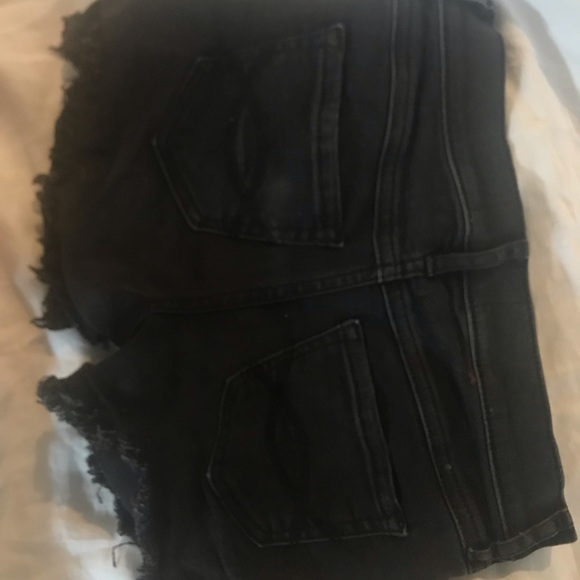 Abercrombie shorts size 11/12 - Picture 2 of 3